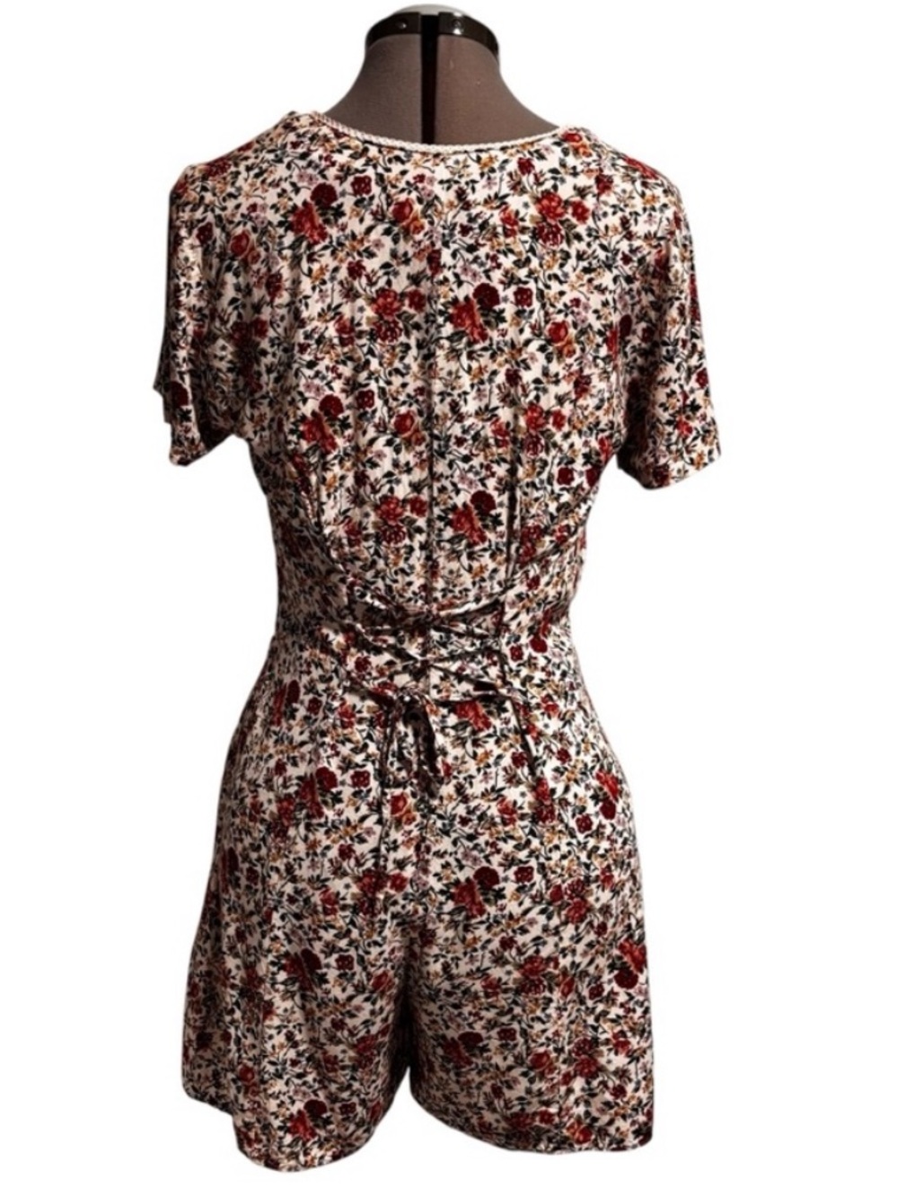 Vintage Floral Romper Pellini button corset lace up back shortall
